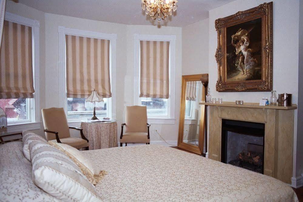 Freemason Inn Bed And Breakfast 노퍽 외부 사진
